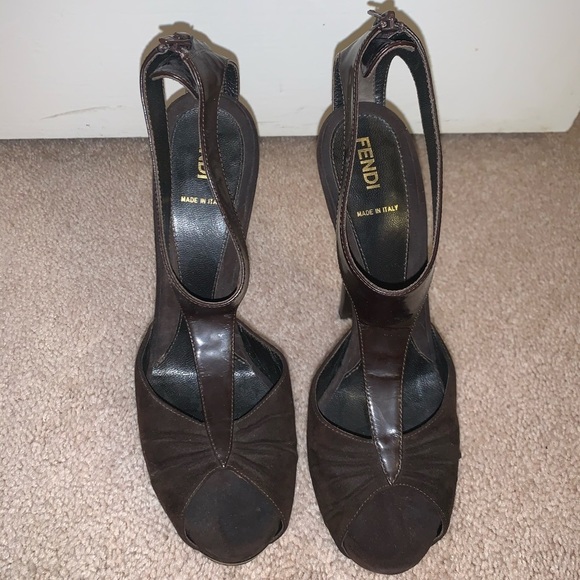 Fendi Suede Platform Peep Toe Heels Brown - Picture 1 of 6